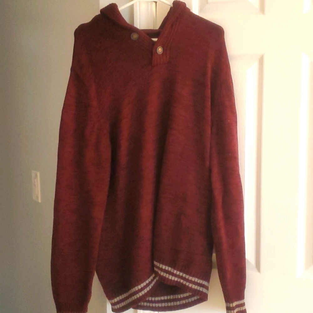 Beautiful Burgundy sweater large